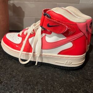 Nike Air Force 1 Mid White Hyper Pink Retro Sneaker Youth Size GS 4Y Casual EUC